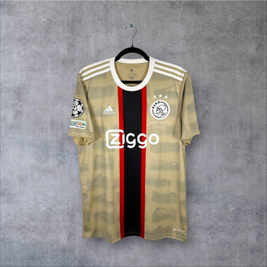 Maillot authentique Ajax Amsterdam 2022-2023 Third Adidas x Daily Paper doré vue de face