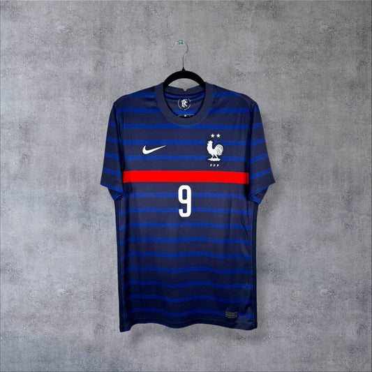 Maillot France 2020-2021 domicile de face, rayures bleues, bande rouge et numéro 9 au torse
