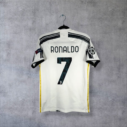 Juventus 2020-2021 Home Shirt - Ronaldo No.7 (S)