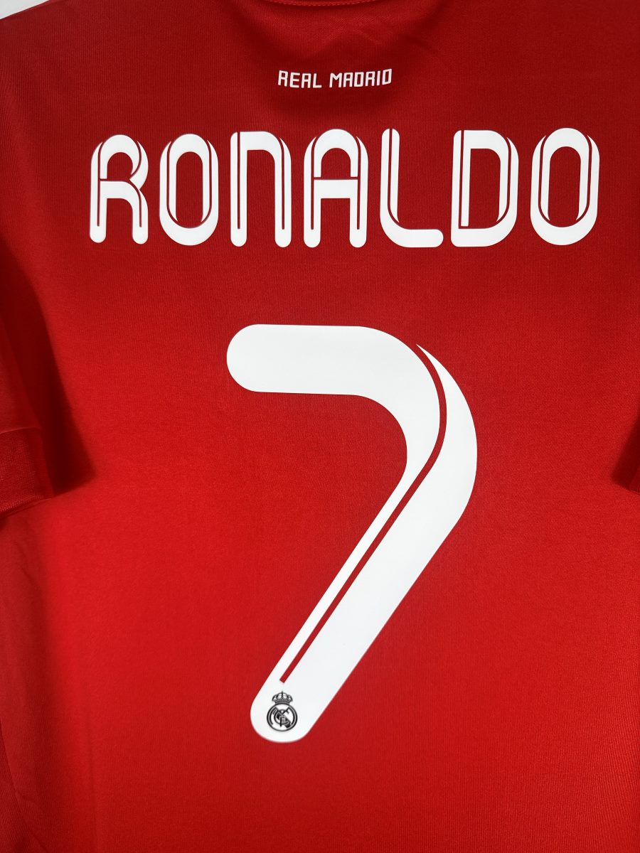 Maillot Real Madrid 2011-2012 Third - détail flocage Ronaldo 7