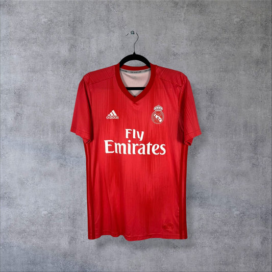 Maillot Real Madrid third 2018-2019 adidas de face, sponsor Fly Emirates