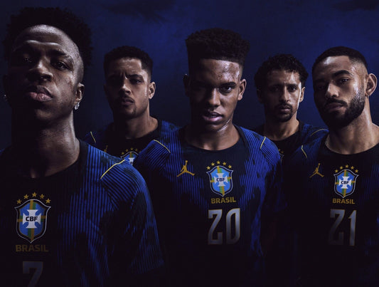 Bannière présentation joueurs Brésil maillot extérieur 2026 Jordan Royal Blue Vinicius Marquinhos Seleção Coupe du Monde équipe