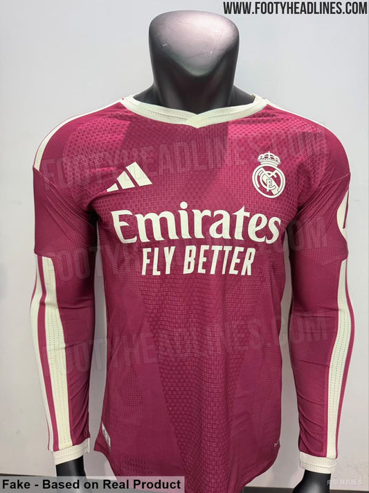 Maillot Real Madrid 2026-2027 Third rose foncé pink leak Adidas motif géométrique ivoire col V Mbappé Vinicius Bellingham