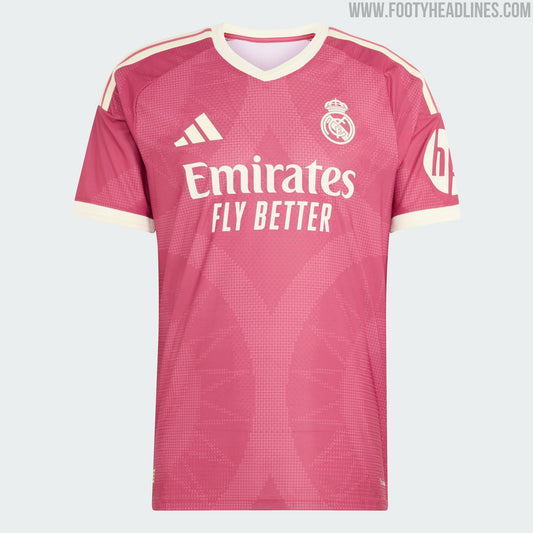 Officiel : le troisième maillot rose du Real Madrid 2026-2027 dévoilé (photo Footy Headlines)
