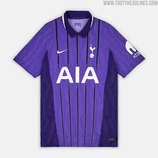 Troisième maillot Tottenham 2026-2027 Nike violet (photo Footy Headlines)