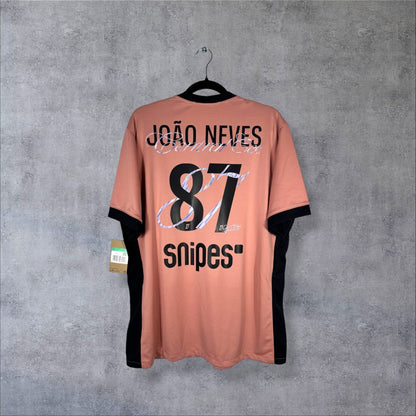 Maillot PSG Central Cee dos flocage Joao Neves 87 sponsor Snipes