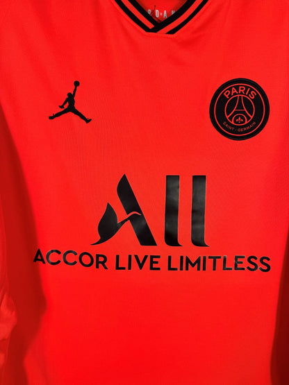 Jumpman Jordan et ecusson PSG brode maillot rouge 2019-2020