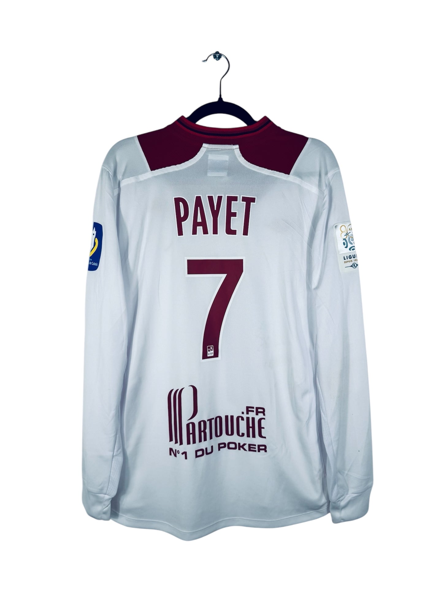 Vue arrière du maillot LOSC 2012-2013 Extérieur Umbro Payet n°7, porté.