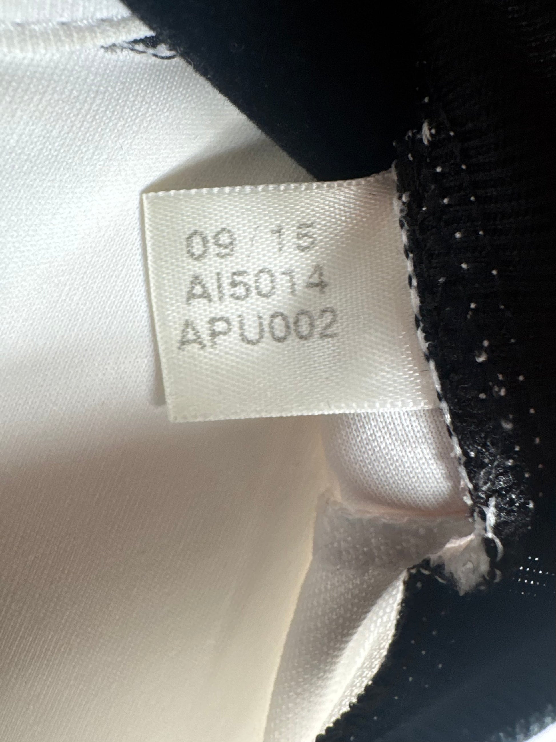 Étiquette d'authenticité officielle et code produit certifié - Maillot Allemagne 2015-2016 Domicile Özil N°8