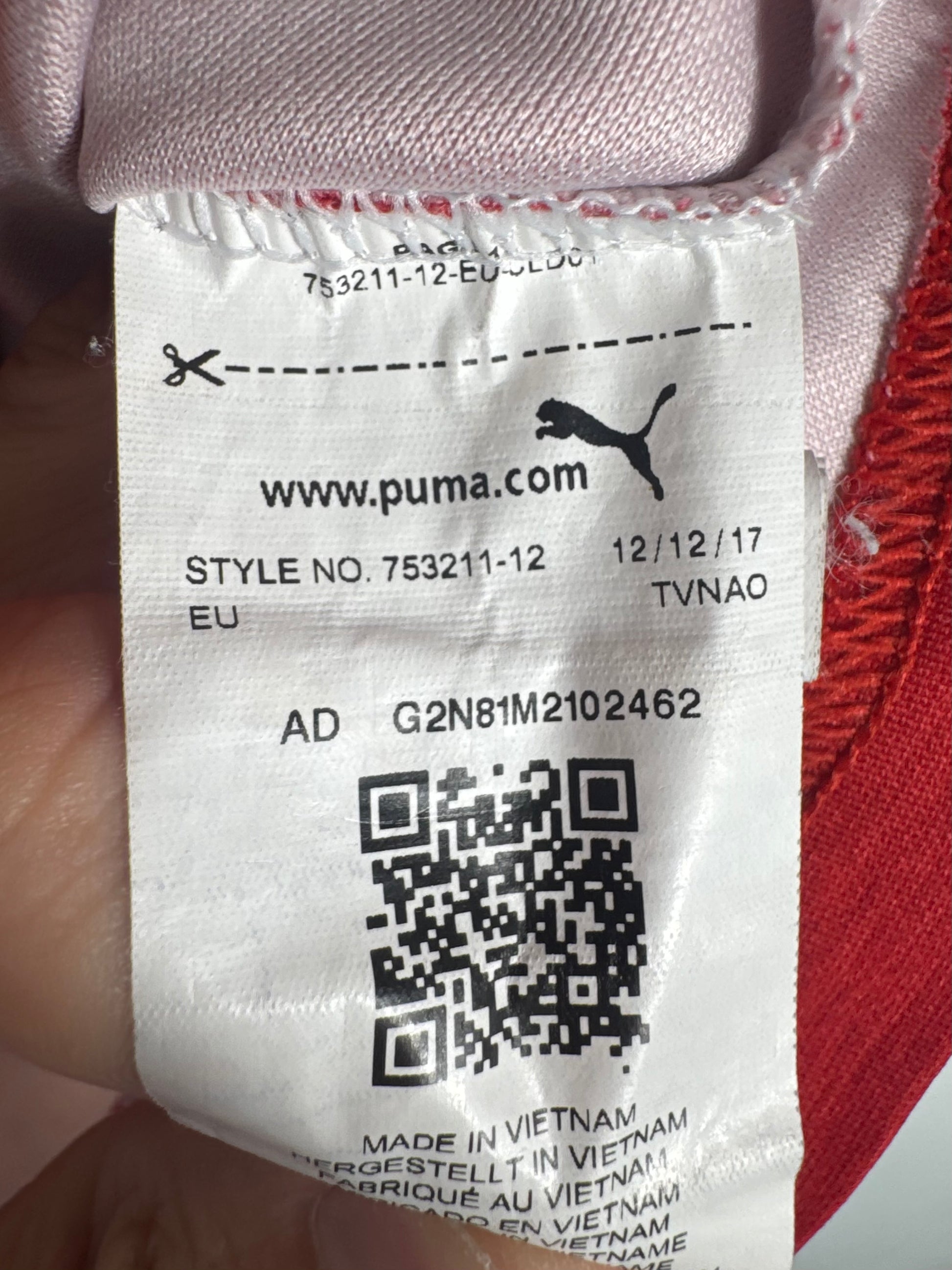 Étiquette d'authenticité officielle et code produit certifié - Maillot Arsenal 2018-2019 Domicile Özil N°10