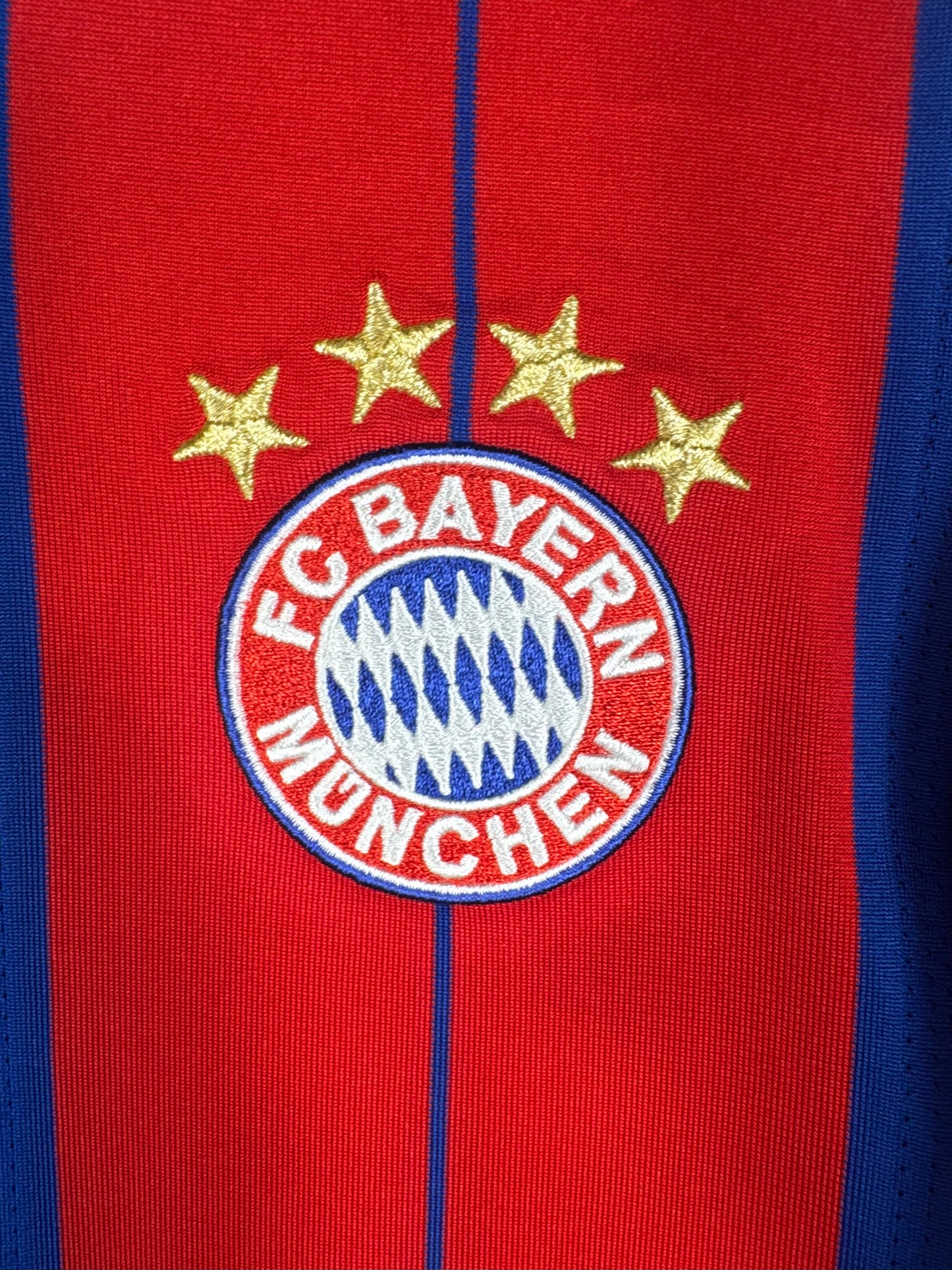 Détails du logo - Maillot Bayern Munich 2014-2015 Domicile Robben N°10