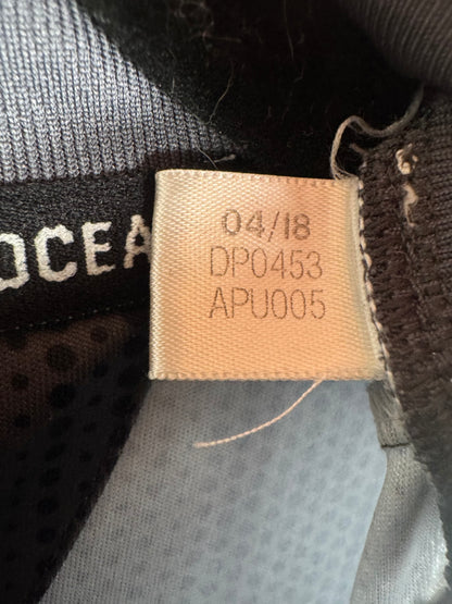 Étiquette interne Adidas code DP0453 certifiant l'authenticité du maillot Ronaldo Parley.