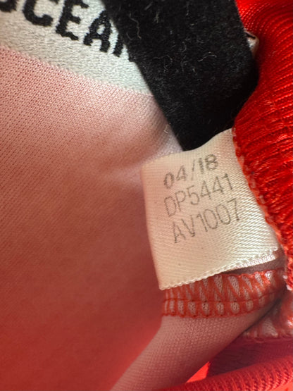 Étiquette interne Adidas code DP5441 certifiant qu'il s'agit bien d'une version Authentic Climachill.