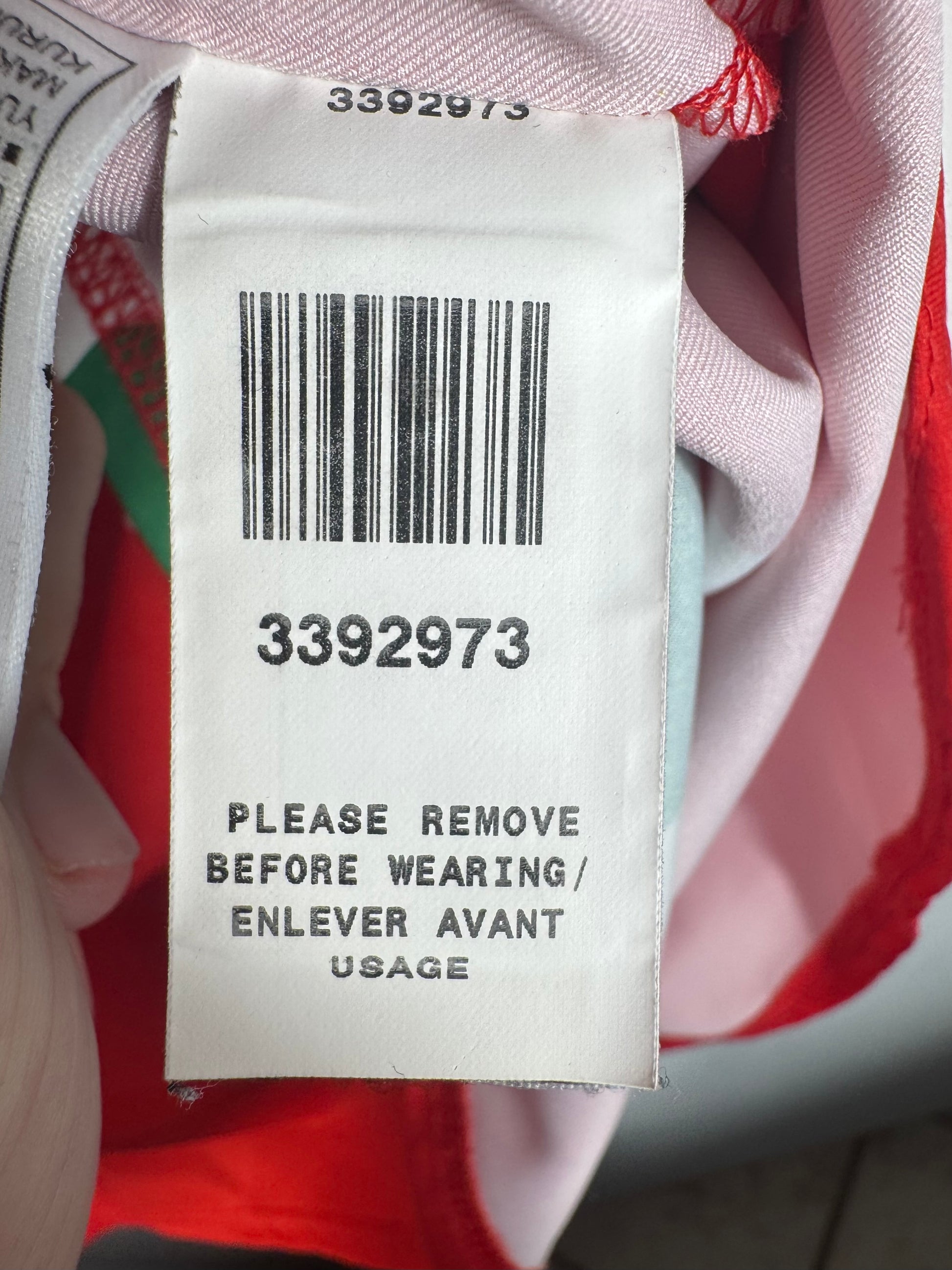 Étiquette interne Nike certifiant l'authenticité du maillot Vieira.