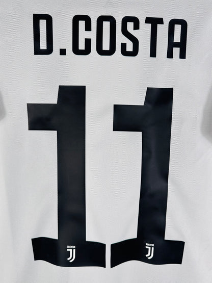 Zoom sur le nom D.COSTA et le numéro 11 avec motif officiel dans le chiffre.