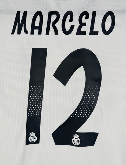 Zoom sur la typographie unique du numéro 12 de Marcelo saison 2019.