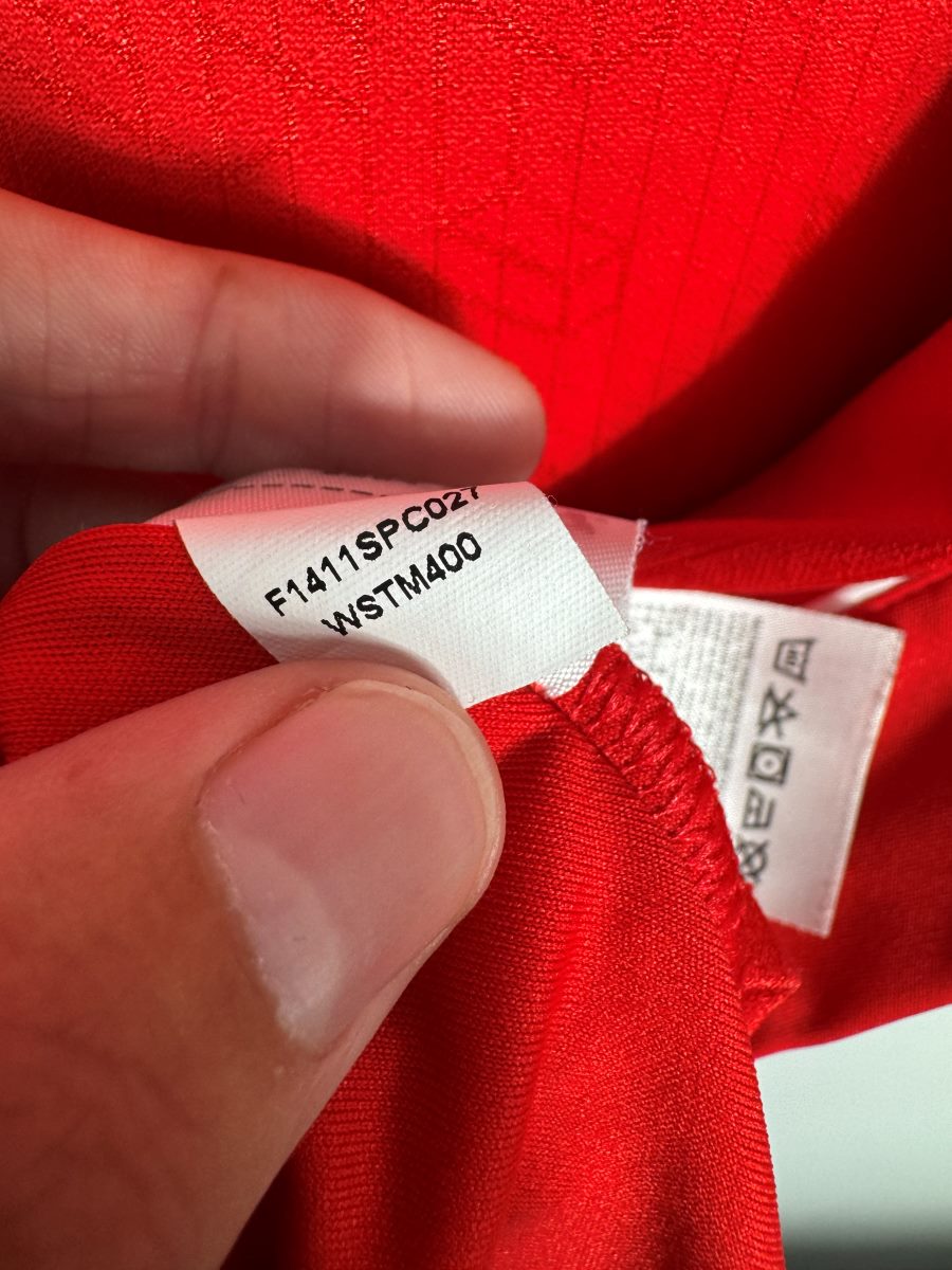 Étiquette Warrior authentique taille L maillot Liverpool 2014-2015