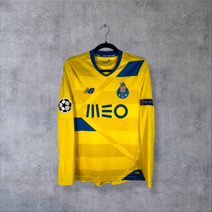 Maillot FC Porto 2016-2017 face sponsors MEO et Super Bock