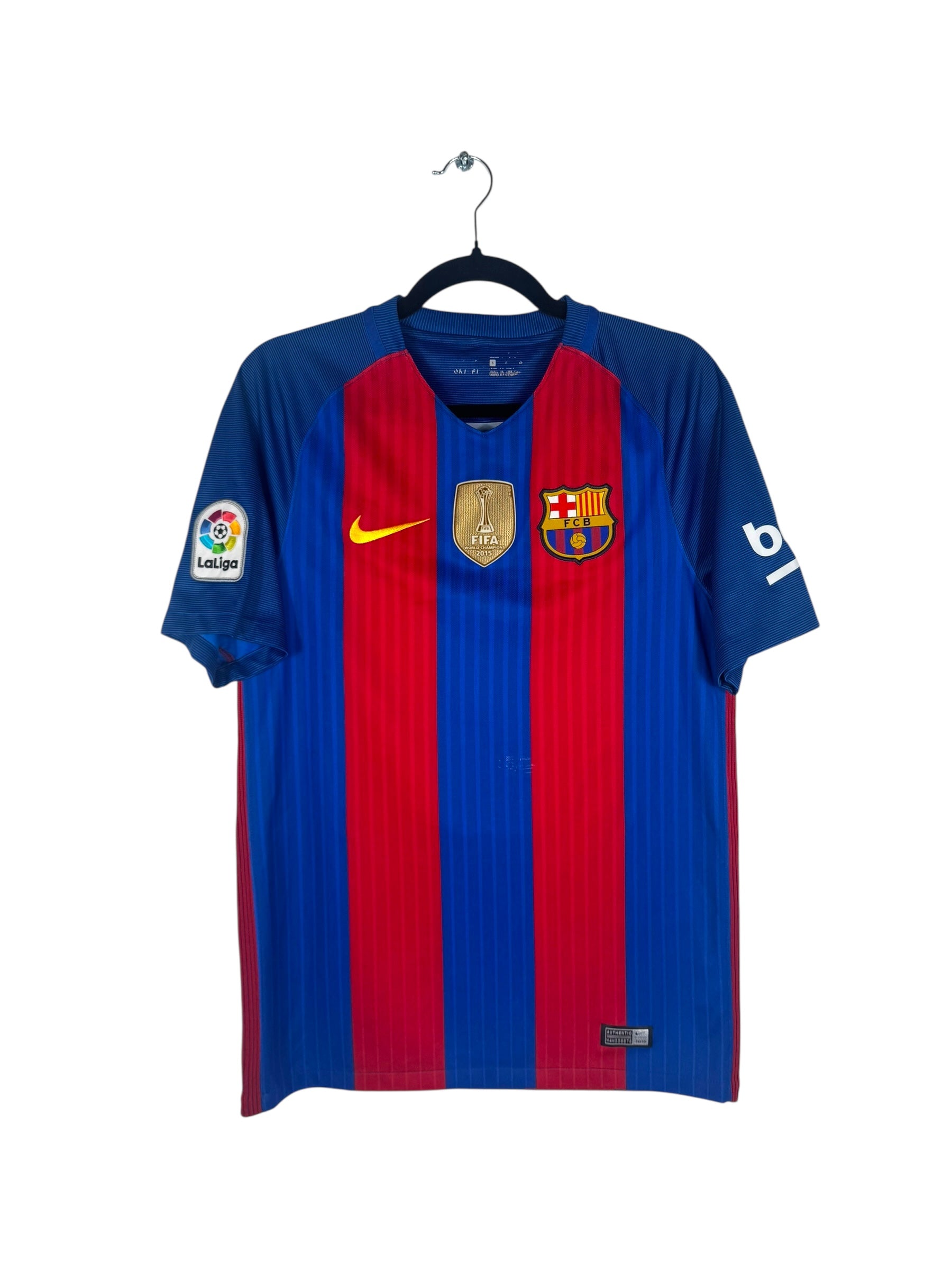 Maillot FC Barcelone 2016-2017 domicile Iniesta