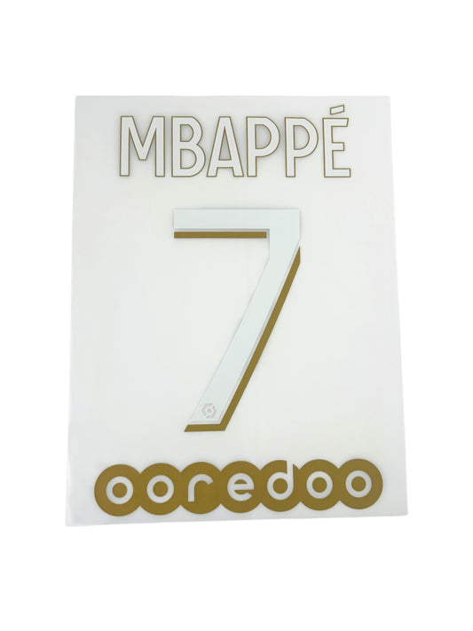 Flocage officiel PSG 2020-2021 Mbappé third