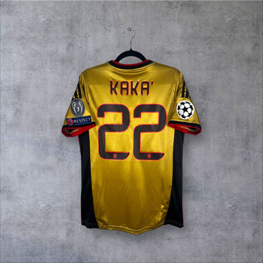 Flocage Kaká numéro 22 sur maillot AC Milan 2013-2014 Third doré
