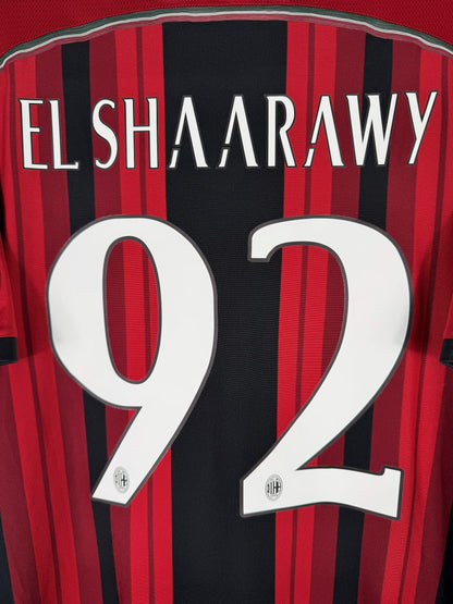 Détail du flocage EL SHAARAWY numéro 92 au format Serie A sur le maillot AC Milan