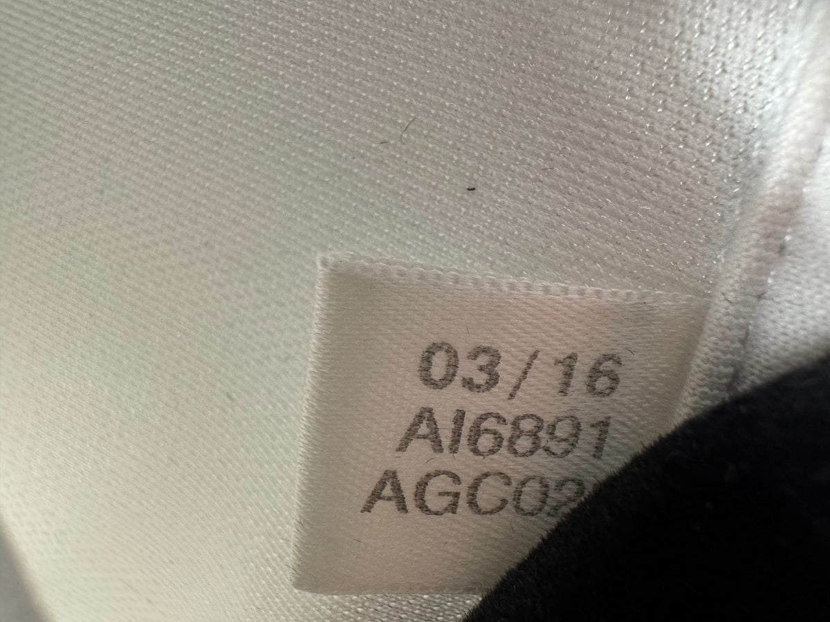 Étiquette intérieure adidas du maillot AC Milan 2016-2017 : date 03/16 et référence AI6891