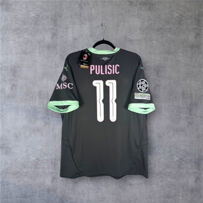 Dos du maillot Milan Third gris neuf avec flocage PULISIC 11 rose et patchs manches.