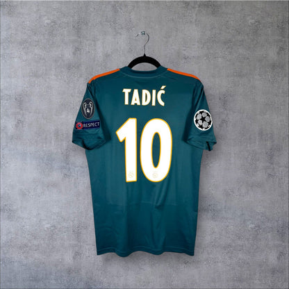 Flocage Tadić numéro 10 sur maillot Ajax Amsterdam 2019-2020 Extérieur