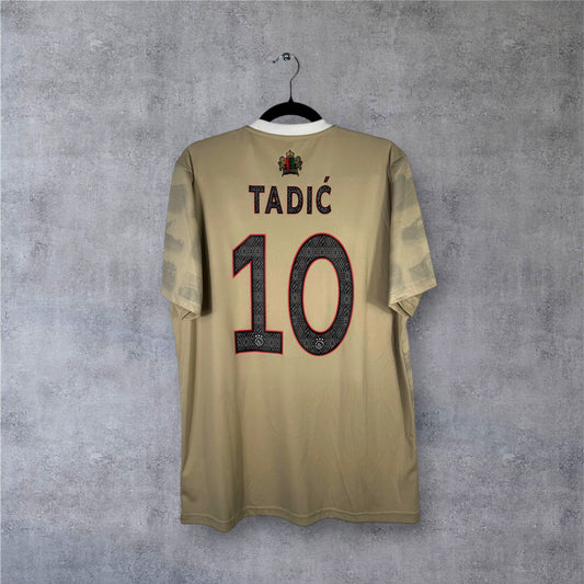 Flocage Tadic numéro 10 sur maillot Ajax Amsterdam 2022-2023 Third Daily Paper