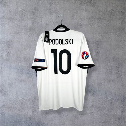 Flocage Podolski numéro 10 sur maillot Allemagne 2015-2016 Domicile