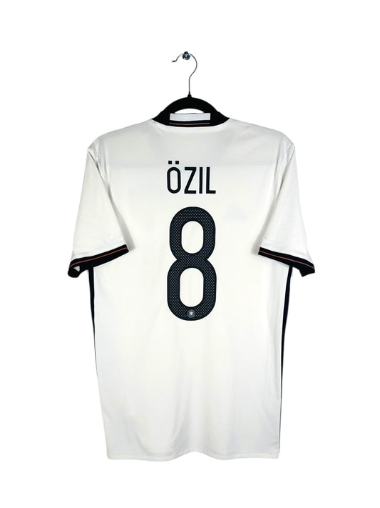 Maillot Allemagne 2015-2016 domicile Özil numéro 8 vue arrière flocage