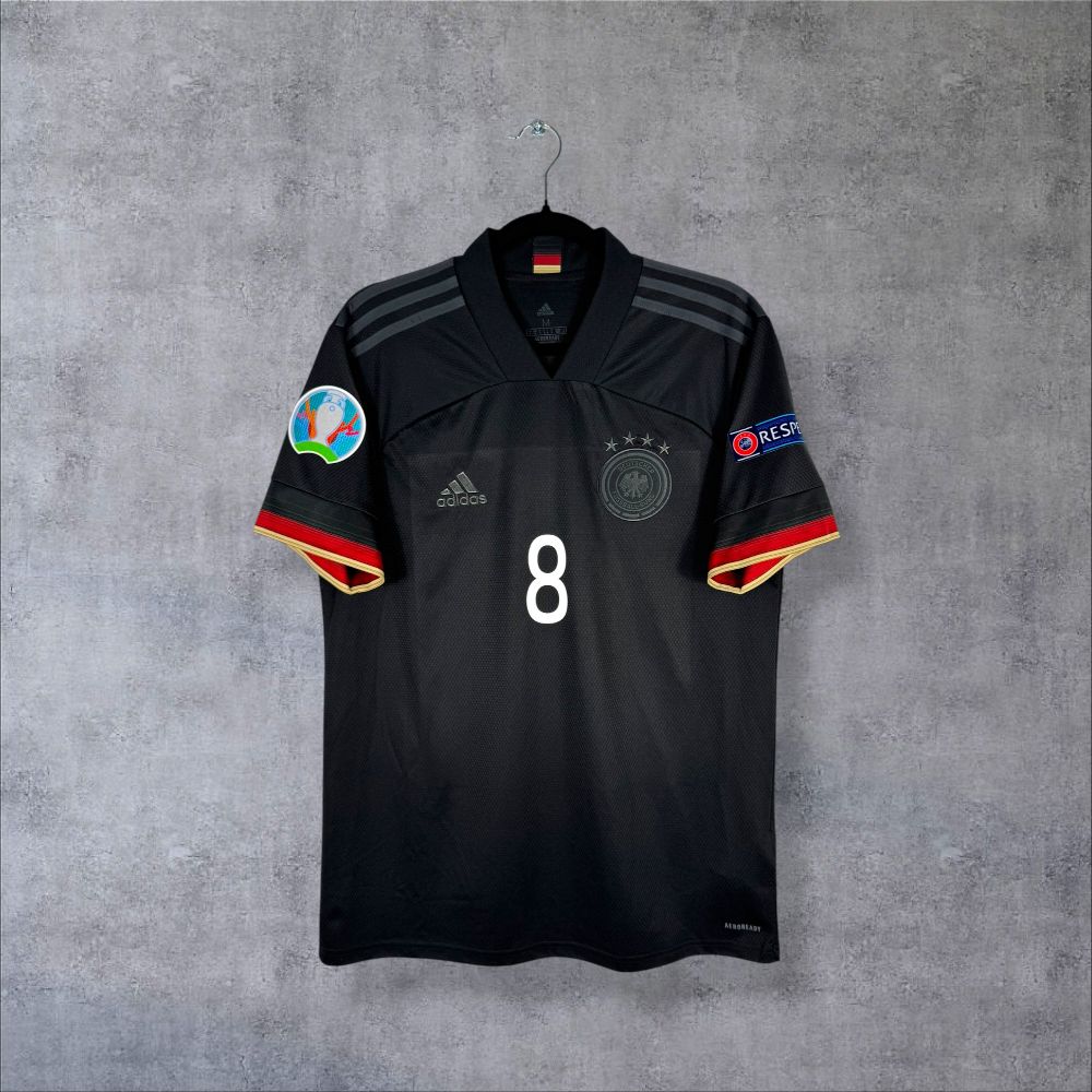 Maillot Allemagne 2020-2021 Extérieur authentifié Adidas noir flocage Toni Kroos N°8 drapeau allemand sur manches Euro 2020 taille M