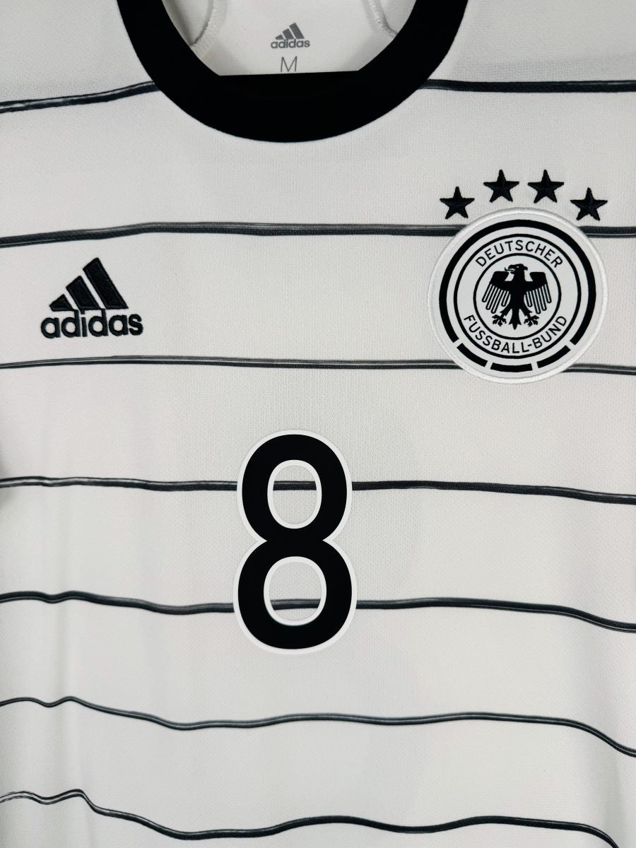Écusson DFB et quatre étoiles, maillot Allemagne domicile 2020 Kroos