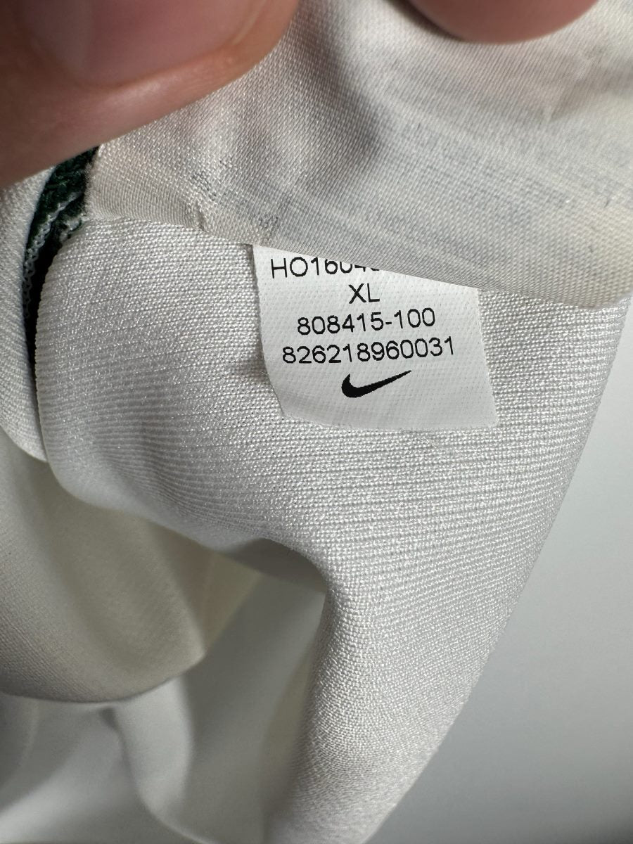 Étiquette intérieure Nike code 808415-100 taille XL, maillot Arabie saoudite domicile 2016