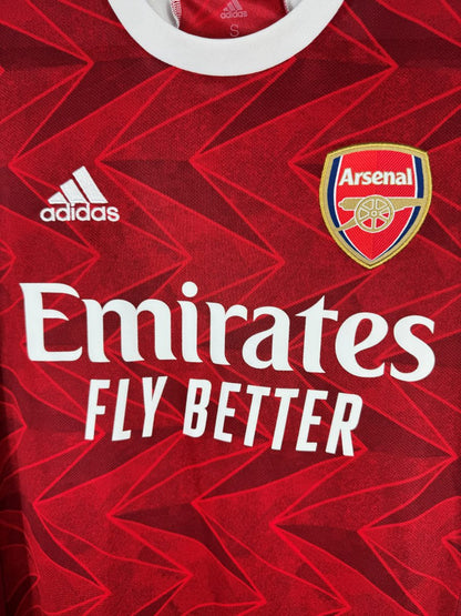 Écusson Arsenal au canon doré et sponsor Emirates, maillot domicile 2020-2021 Odegaard