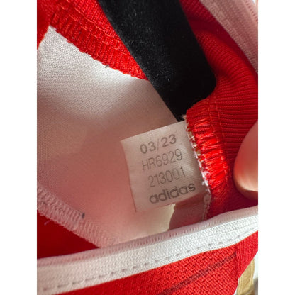 Étiquette d'authenticité avec code Adidas HR6929 prouvant l'originalité du maillot