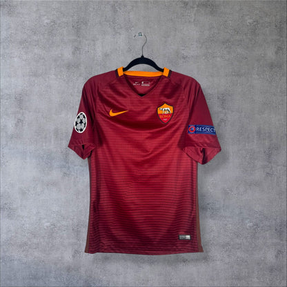 Face du maillot AS Roma 2016-2017 domicile bordeaux sans sponsor avec col V orange