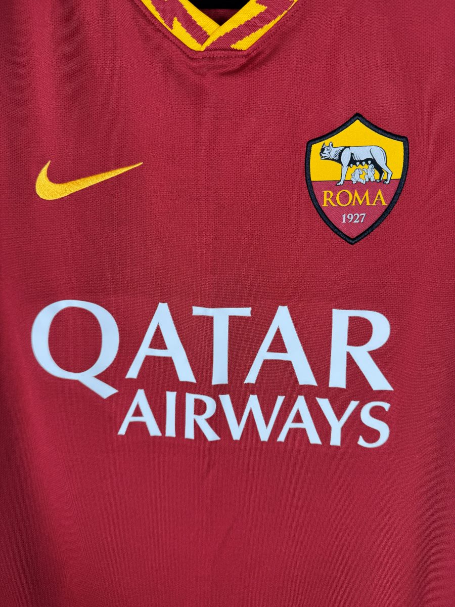 Détail blason AS Roma maillot 2019-2020