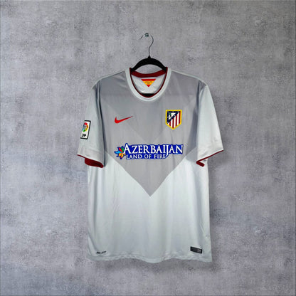 Face du maillot Atletico Madrid 2014-2015 extérieur gris à chevron, sponsor Azerbaijan Land of Fire
