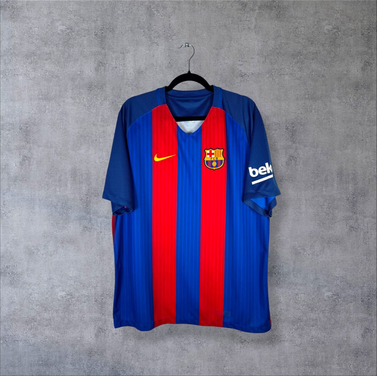 Maillot FC Barcelone 2016-2017 domicile face Neymar