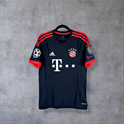 Maillot Bayern Munich 2015-2016 third vu de face