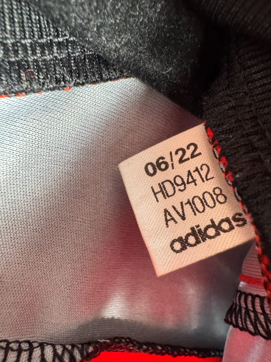 Étiquette Adidas d'origine 06/22 HD9412 AV1008 du maillot Belgique 2022