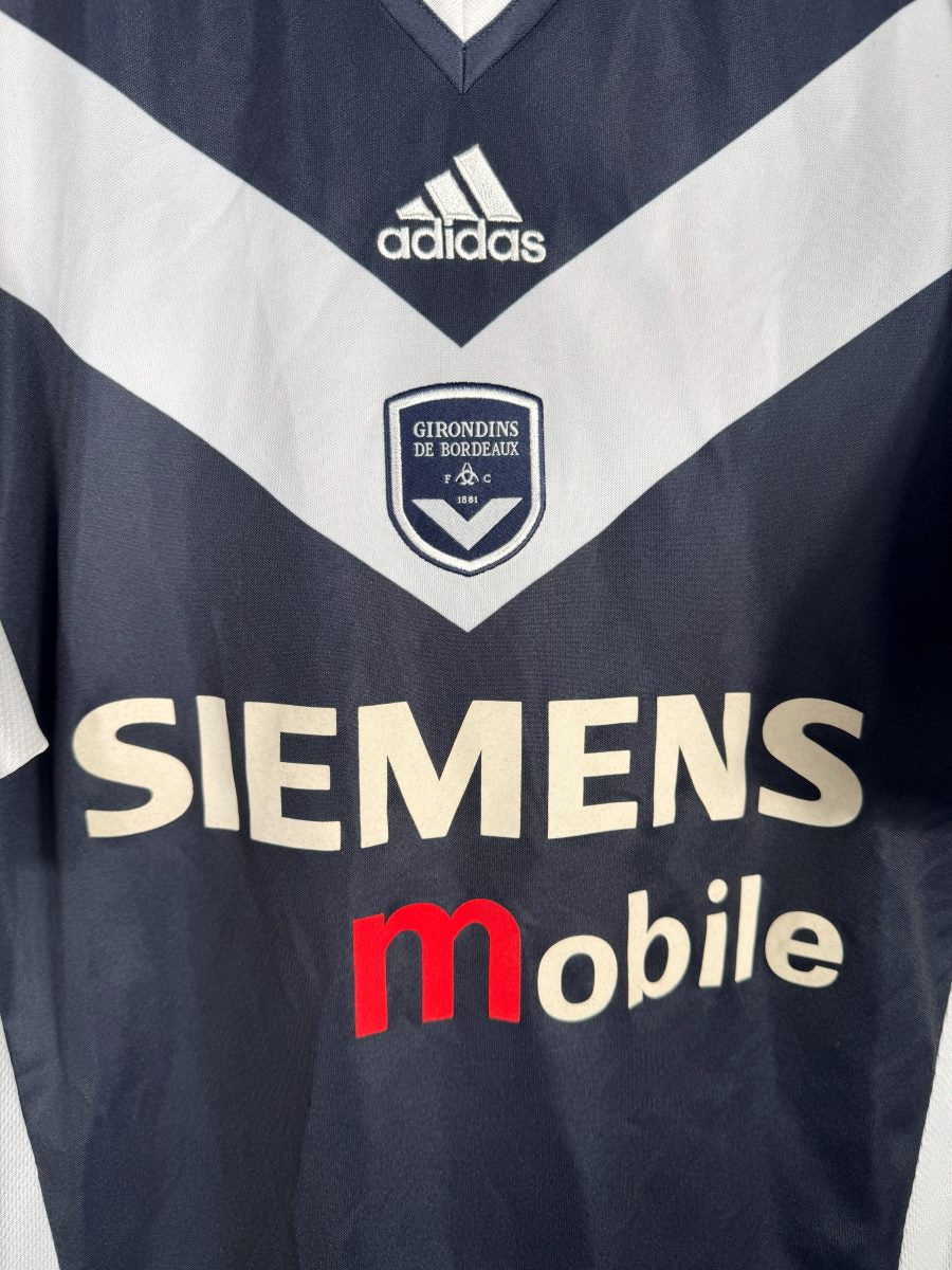 Détail écusson Girondins de Bordeaux F.C. 1881 et sponsor Siemens Mobile 2001-2002