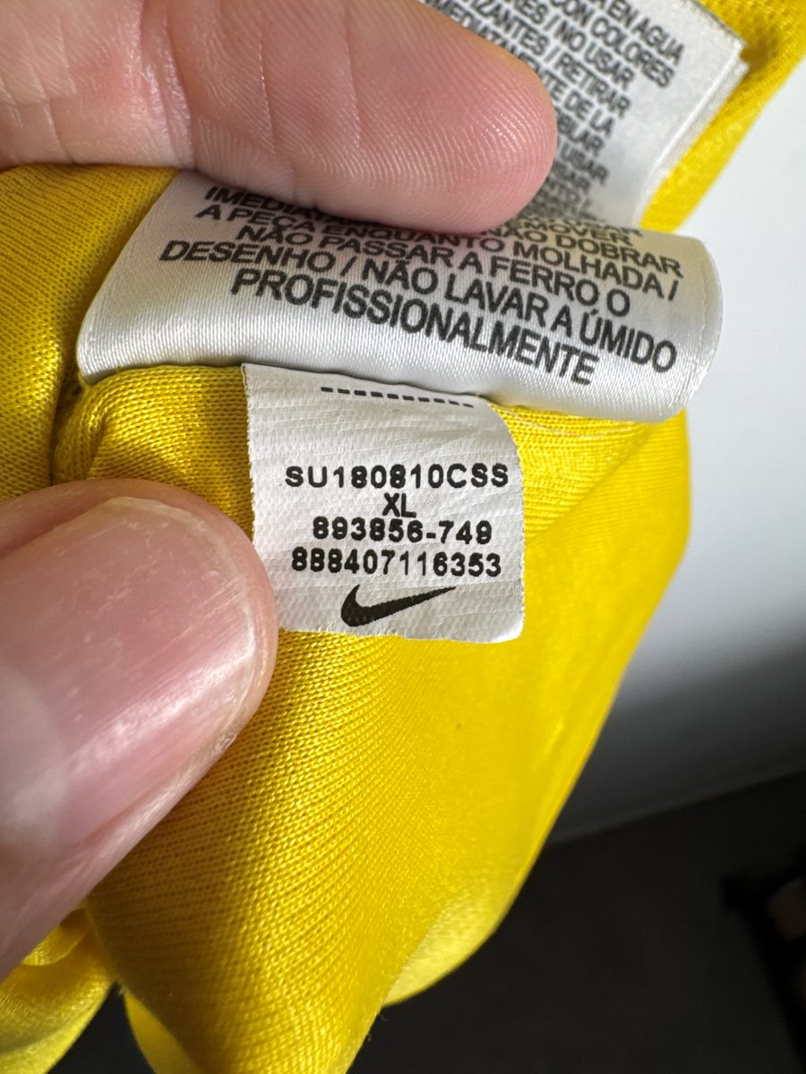 Étiquette Nike authentique maillot Brésil 2018 taille XL