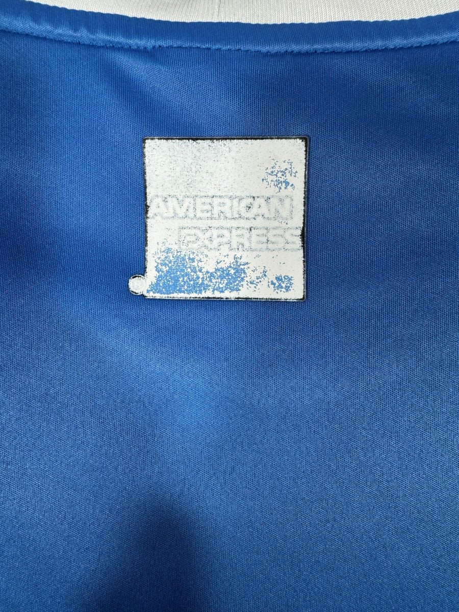 Logo American Express a la nuque serigraphie usee