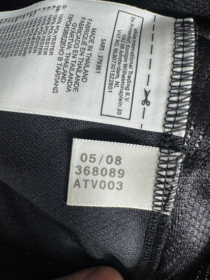 Étiquette d'authenticité avec code Adidas 368089 prouvant l'originalité du maillot