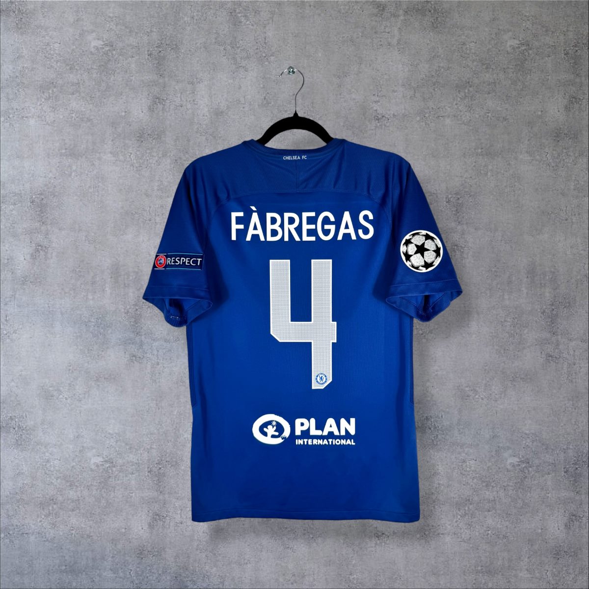 Maillot Chelsea 2017-2018 domicile bleu dos flocage Fàbregas N°4 patch UEFA