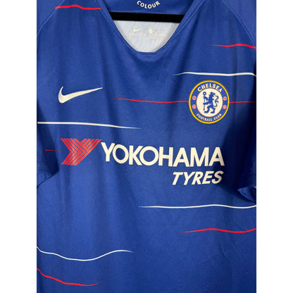 Détail de l'écusson de Chelsea et du logo Nike
