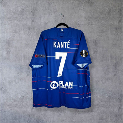 Dos du maillot Chelsea 2018-2019 domicile bleu roi avec flocage Kanté N°7 et patch UEFA Europa League authentique finale Bakou